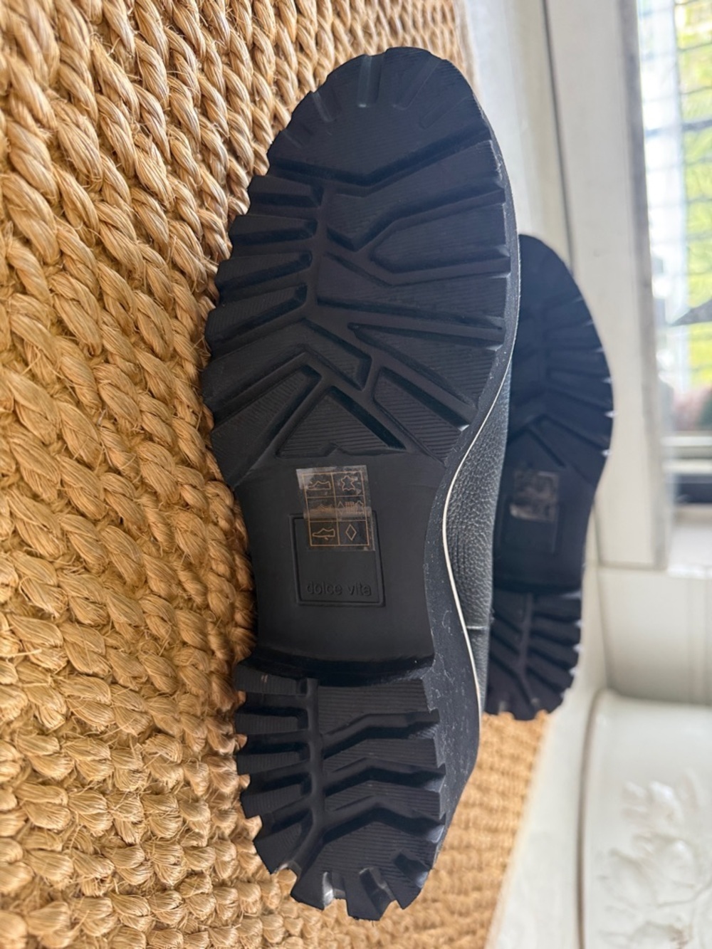 Dolce Vita New Huey H2O. Sz 7.5 - Picture 9 of 15